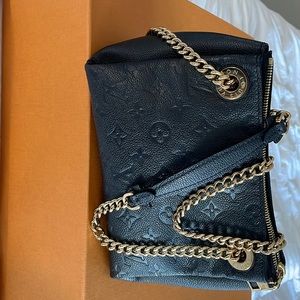 Louis Vuitton BB - all leather